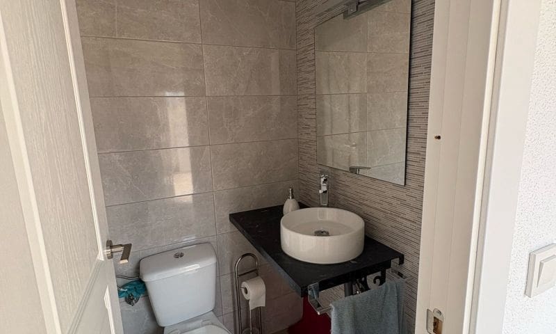 3 makuuhuone Huoneisto myytävänä paikassa Los Balcones mukana uima-altaan - 236 995 € (Ref: 10047525)