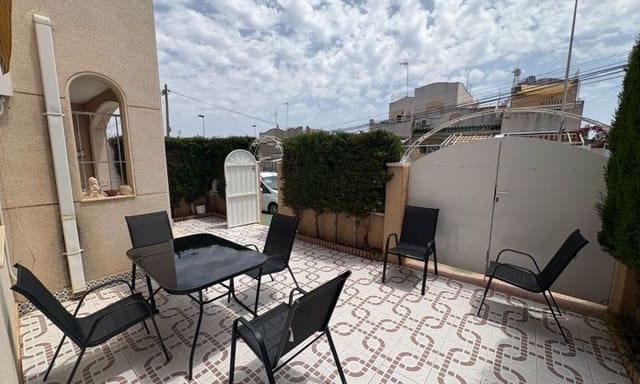 3 makuuhuone Huoneisto myytävänä paikassa Los Balcones mukana uima-altaan - 236 995 € (Ref: 10047525)