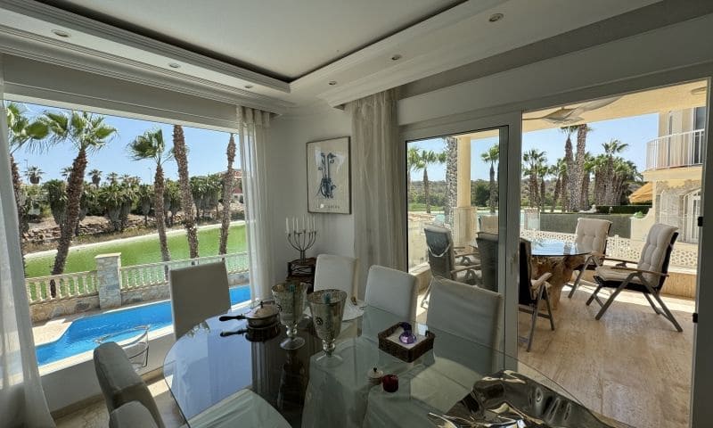 3 soveværelse Villa til salg i Las Ramblas Golf med swimmingpool garage - € 579.995 (Ref: 10047526)