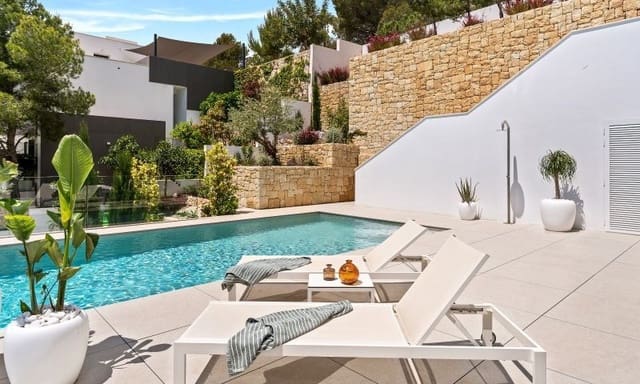 4 chambre Villa/Maison à vendre à Altea avec piscine - 2 135 000 € (Ref: 10047529)