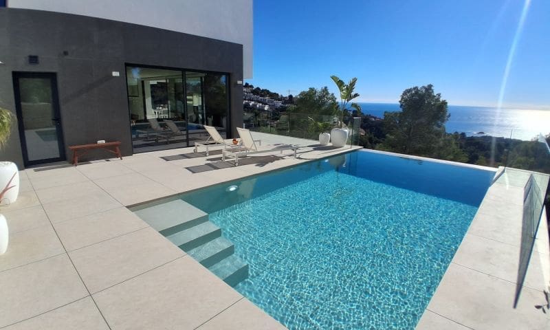 4 chambre Villa/Maison à vendre à Altea avec piscine - 2 135 000 € (Ref: 10047529)