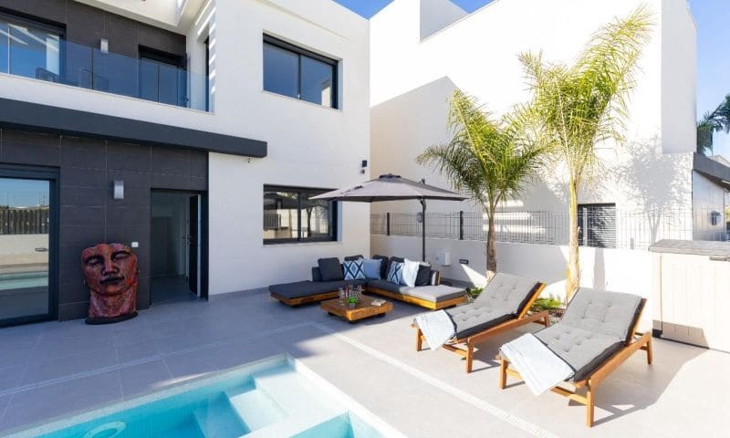 3 Zimmer Villa zu verkaufen in Algorfa mit Pool - 539.000 € (Ref: 10047531)