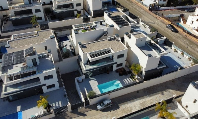 3 Zimmer Villa zu verkaufen in Algorfa mit Pool - 539.000 € (Ref: 10047531)