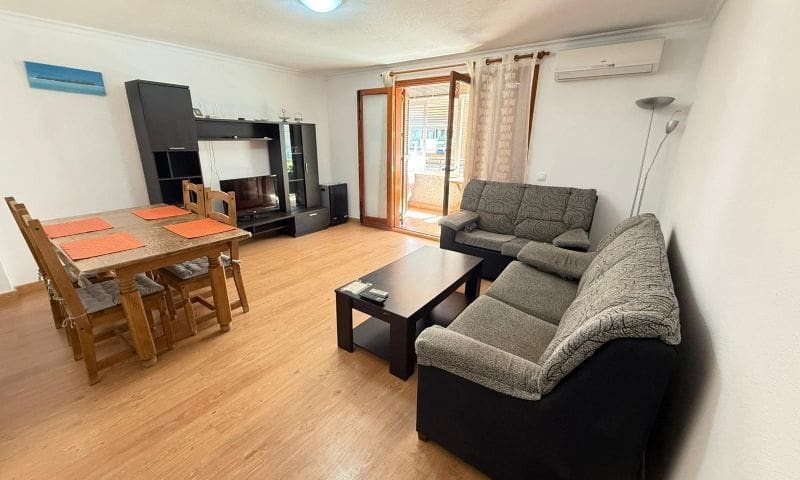 2 Zimmer Apartment zu verkaufen in Torrevieja - 159.995 € (Ref: 10047532)