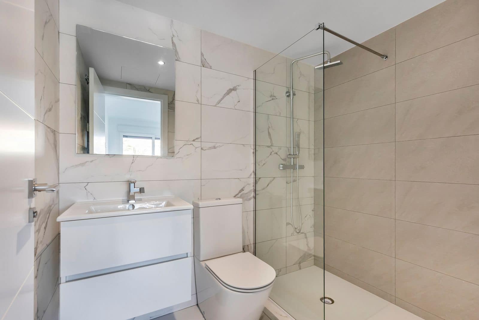 2 soverom Leilighet til salgs i Punta Prima - € 389 000 (Ref: 10050354)