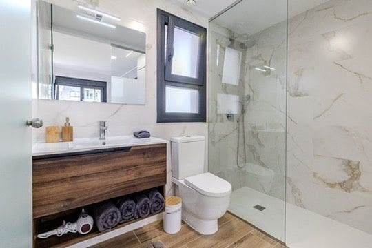 2 Zimmer Apartment zu verkaufen in Filipinas mit Pool - 239.000 € (Ref: 10050355)
