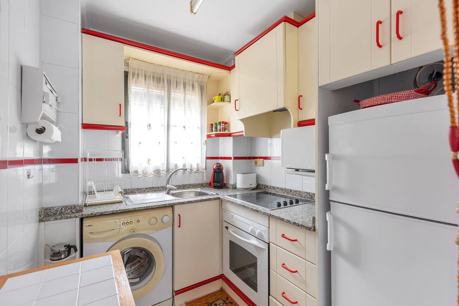 2 bedroom Apartment for sale in Punta Prima with pool - € 169,000 (Ref: 10050356)