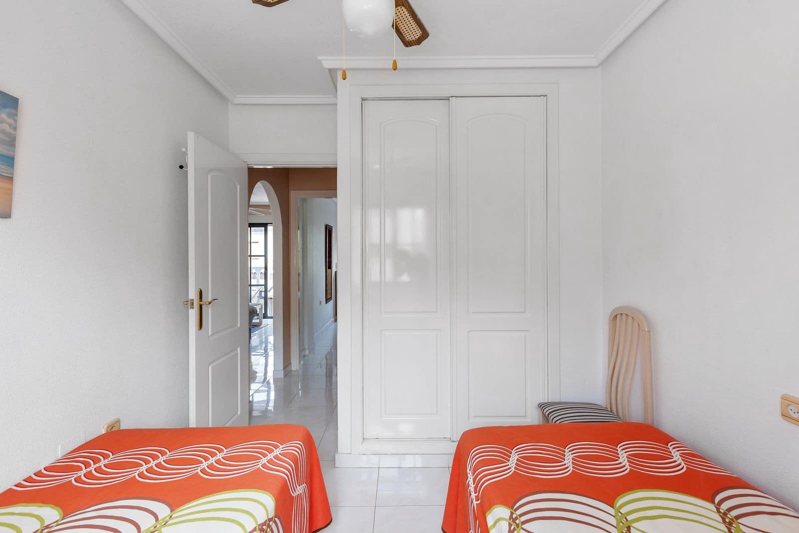 2 bedroom Apartment for sale in Punta Prima with pool - € 169,000 (Ref: 10050356)