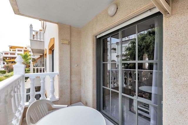 2 bedroom Apartment for sale in Punta Prima, Torrevieja with pool - € 169,000 (Ref: 10050356)