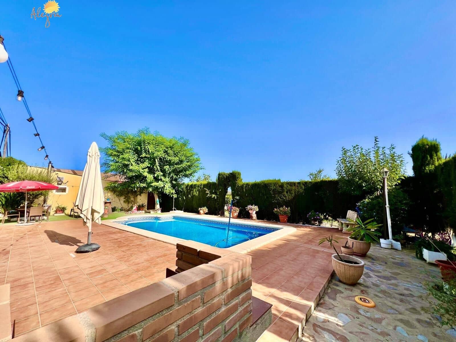 4 Zimmer Villa zu verkaufen in Daya Vieja mit Pool Garage - 850.000 € (Ref: 10051840)