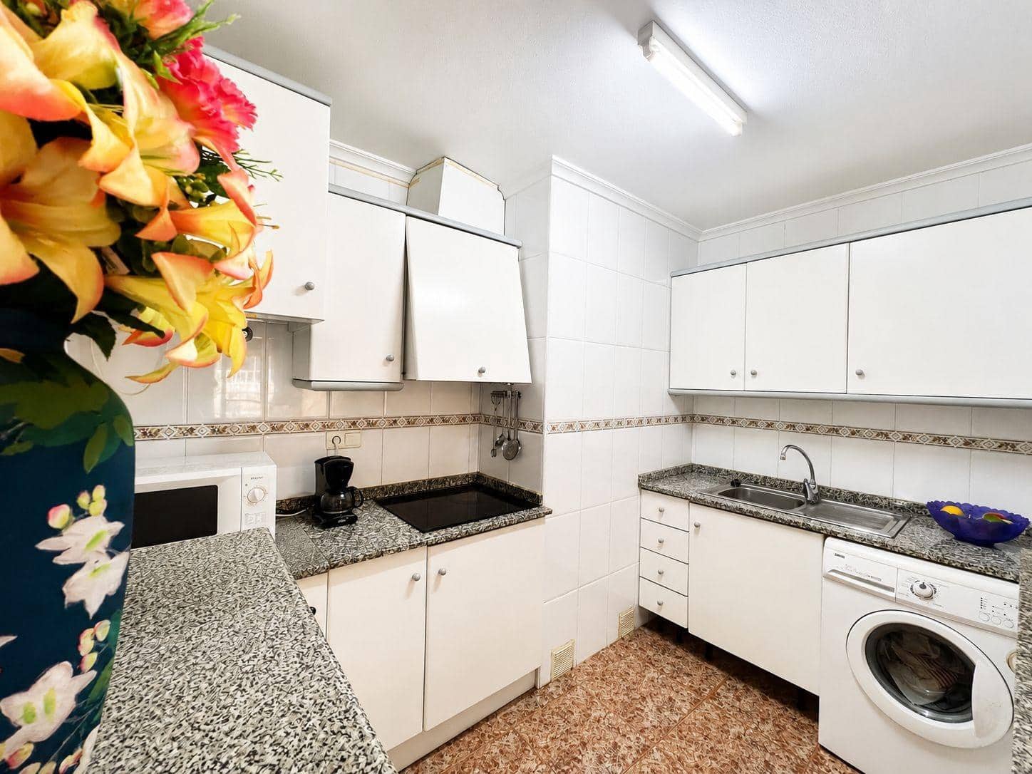 Apartamento de 1 habitación en Torrevieja en venta con piscina - 199.000 € (Ref: 10051844)