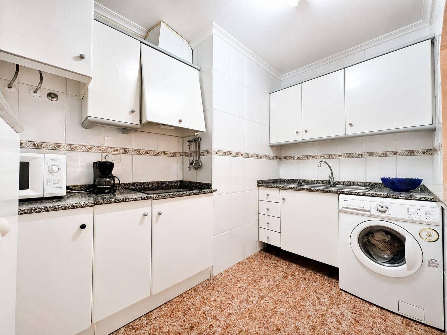 Apartamento de 1 habitación en Torrevieja en venta con piscina - 199.000 € (Ref: 10051844)