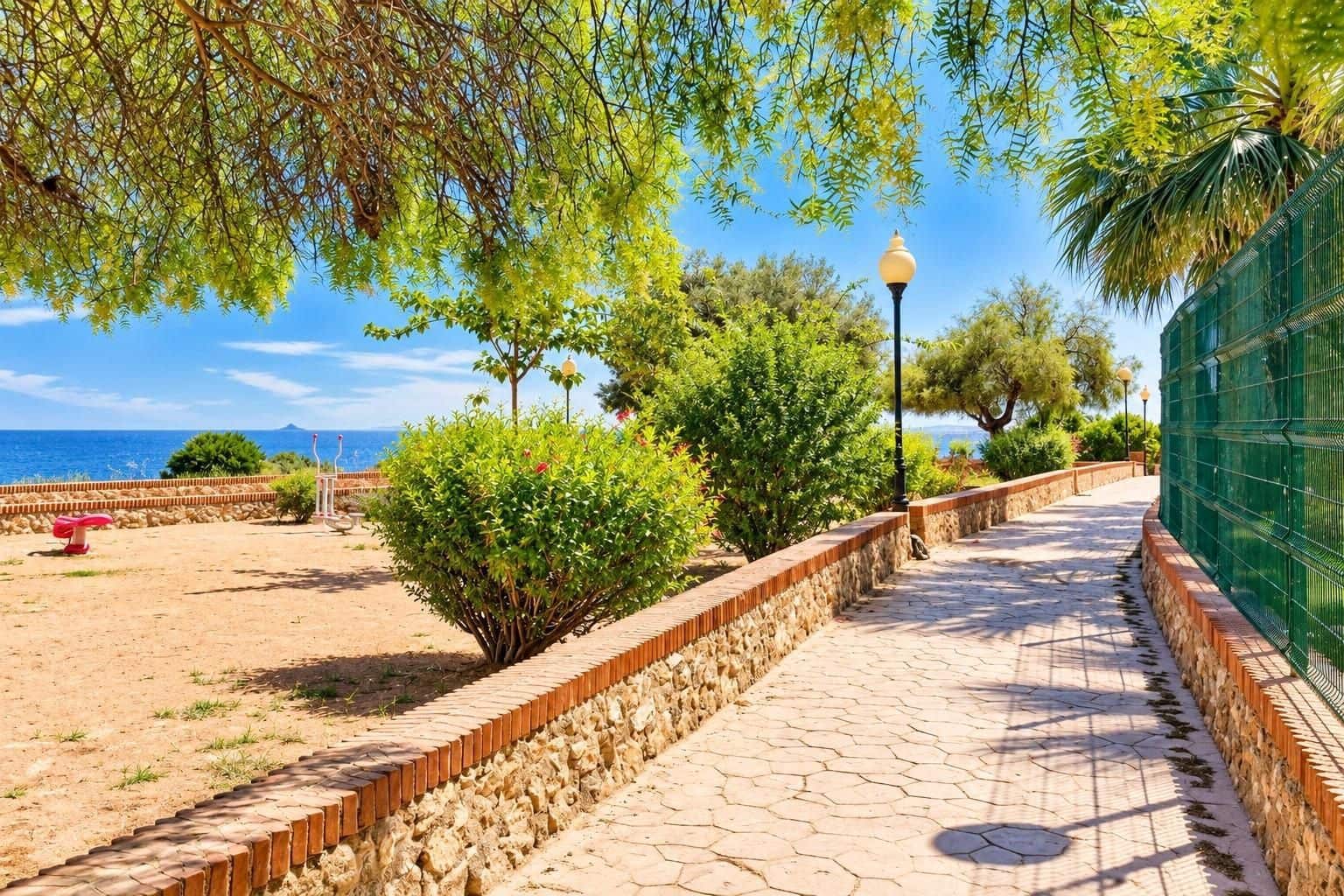 2 bedroom Apartment for sale in Cabo Roig with pool - € 189,000 (Ref: 10081137)