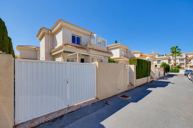 3 slaapkamer Villa te koop in Playa Flamenca, Orihuela met zwembad - € 389.000 (Ref: 10081139)