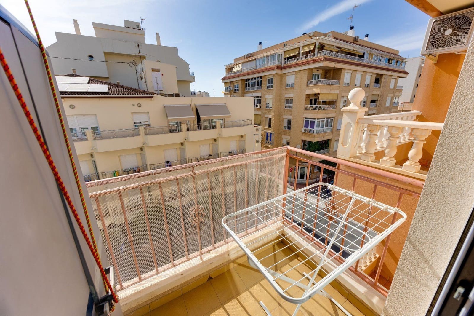1 bedroom Apartment for sale in Torrevieja - € 159,969 (Ref: 10086426)