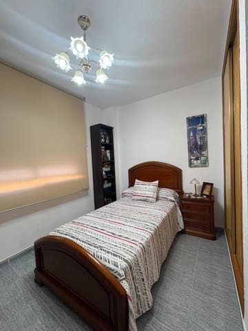 Adosado de 3 habitaciones en Playa Flamenca, Orihuela en venta - 200.000 € (Ref: 10089632)