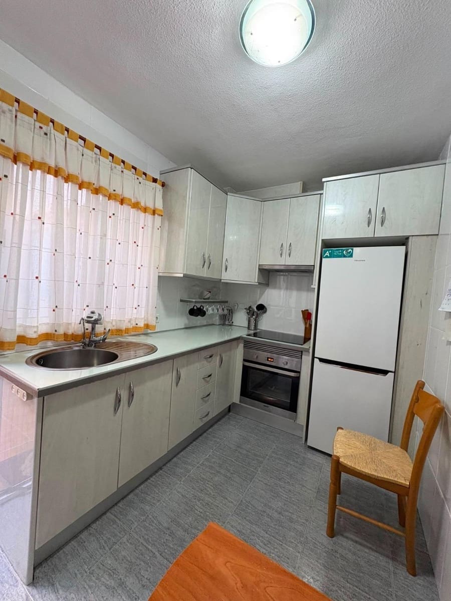 Adosado de 3 habitaciones en Playa Flamenca en venta - 200.000 € (Ref: 10089632)