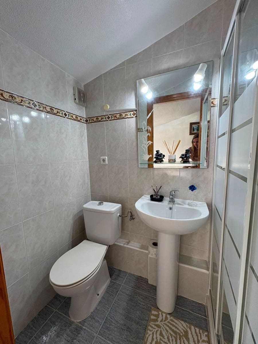 Adosado de 3 habitaciones en Playa Flamenca en venta - 200.000 € (Ref: 10089632)