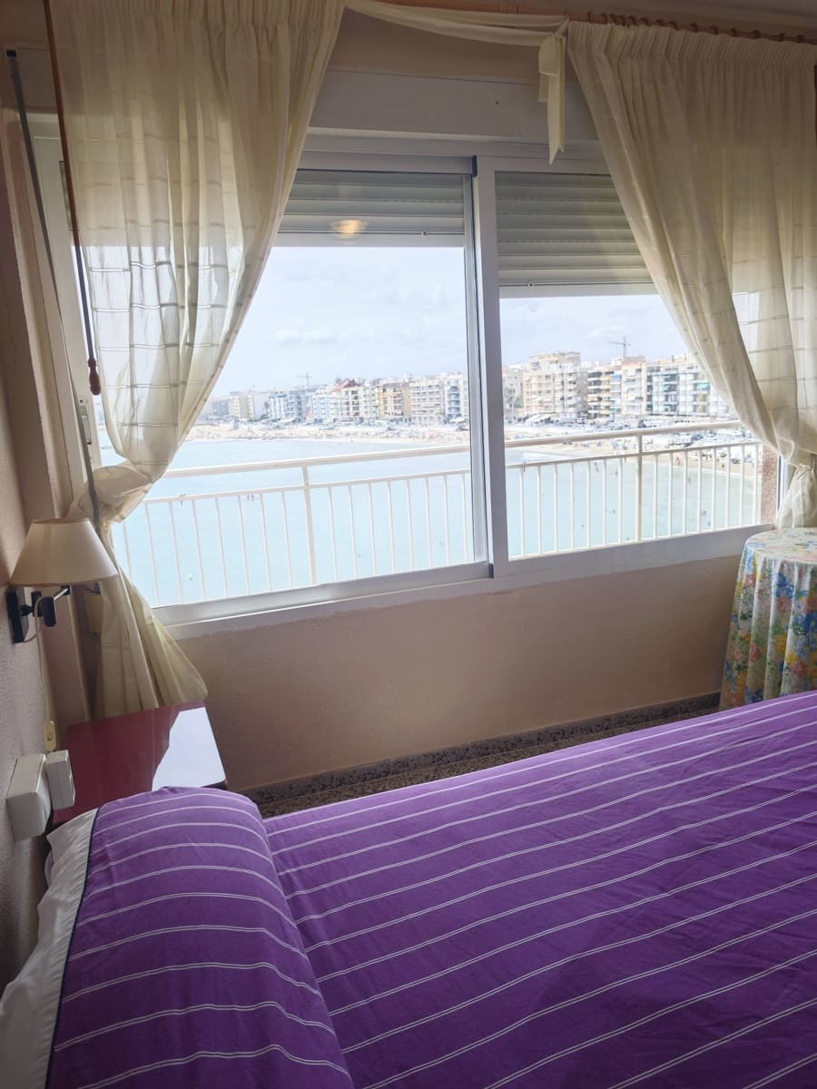 3 soveværelse Lejlighed til salg i Torrevieja - € 299.000 (Ref: 10098360)