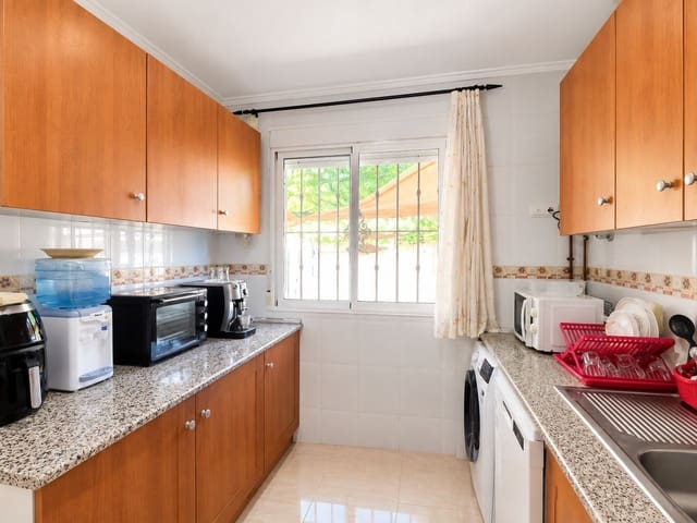 4 bedroom Terraced Villa for sale in Rojales with pool - € 249,995 (Ref: 10100411)
