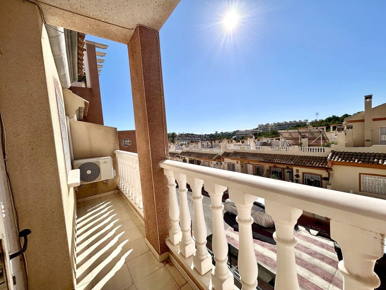 2 soveværelse Lejlighed til salg i Orihuela Costa med swimmingpool - € 135.000 (Ref: 10110998)