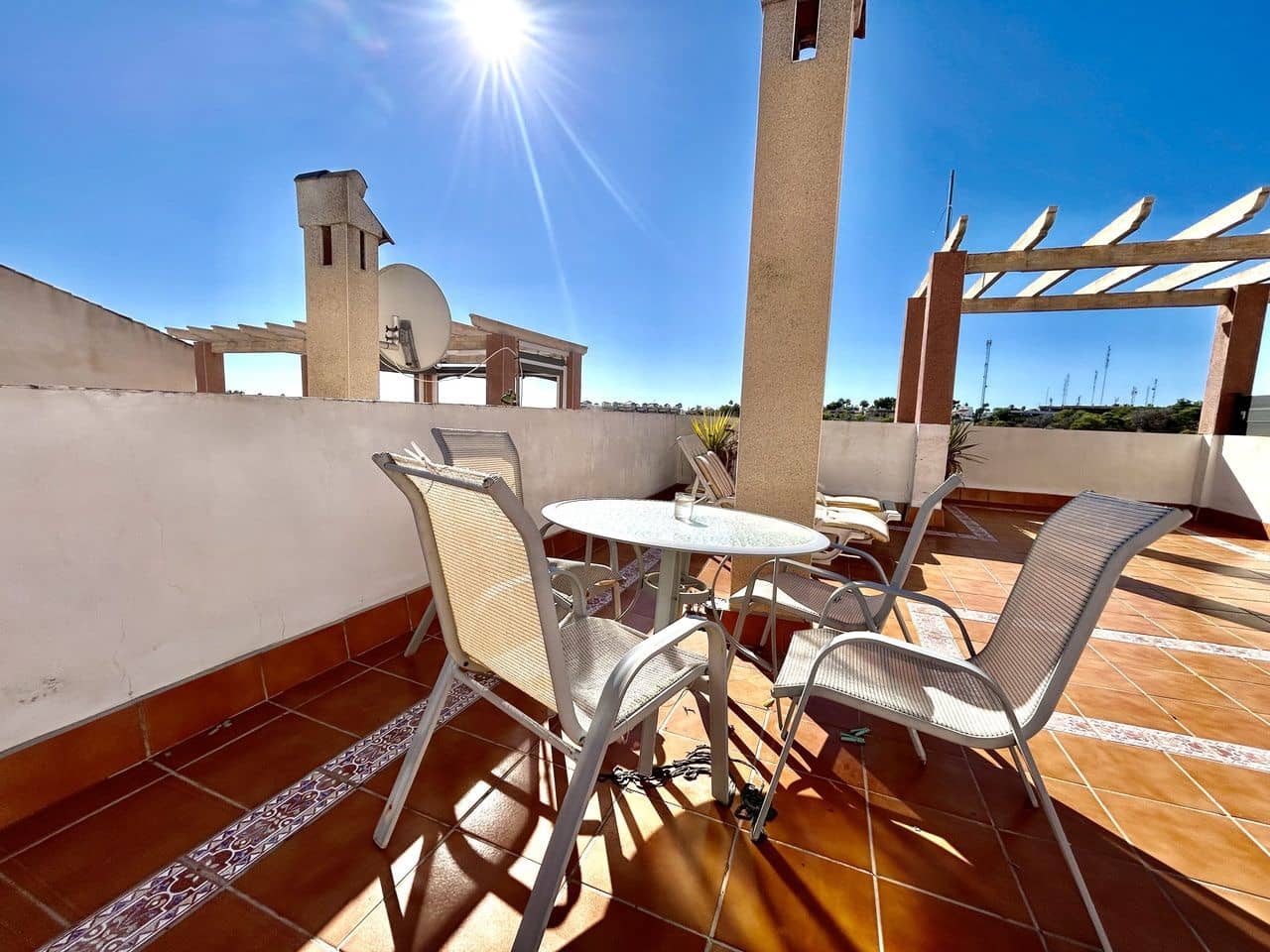 2 soveværelse Lejlighed til salg i Orihuela Costa med swimmingpool - € 135.000 (Ref: 10110998)