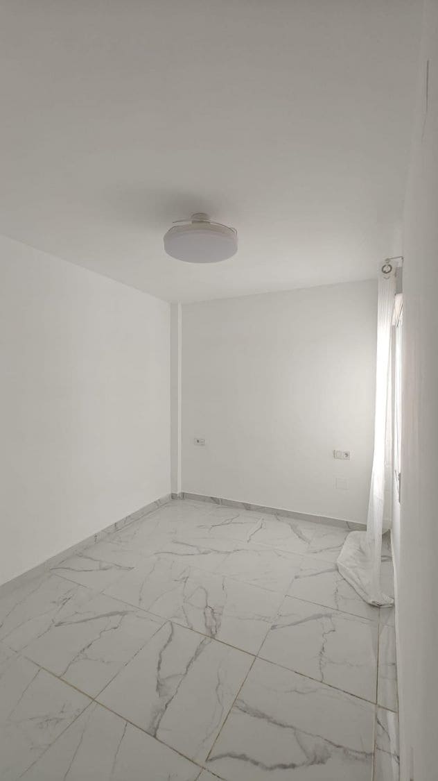 Apartamento de 3 habitaciones en Torrevieja en venta - 165.000 € (Ref: 10110999)