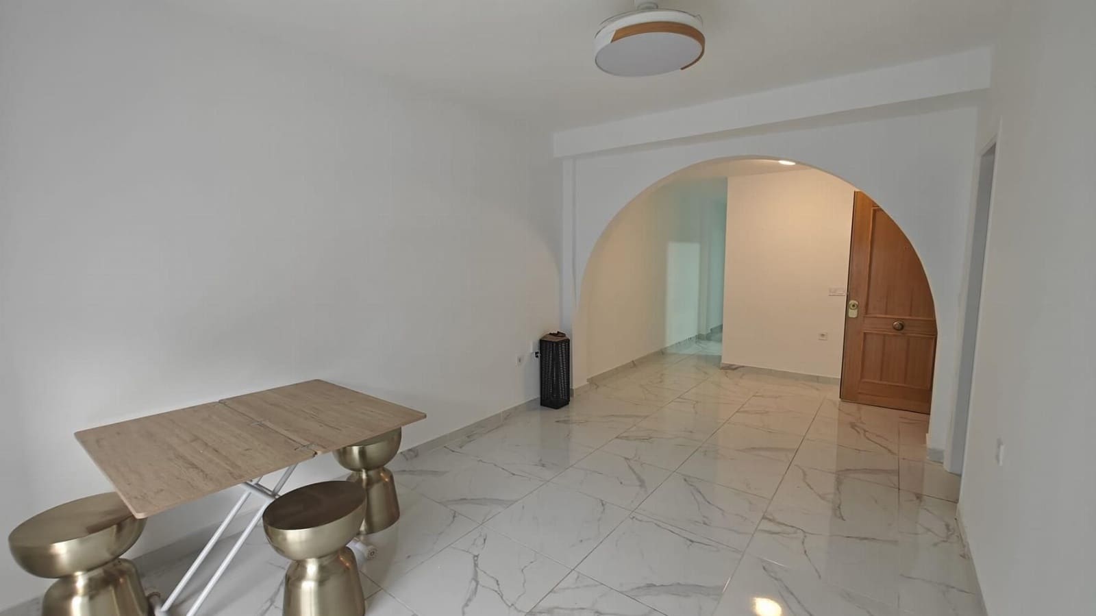 Apartamento de 3 habitaciones en Torrevieja en venta - 165.000 € (Ref: 10110999)