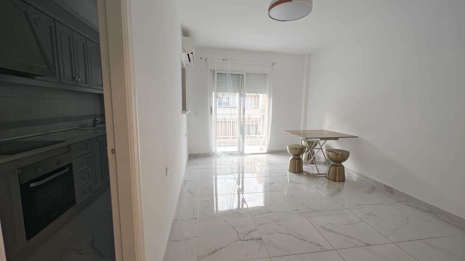 Apartamento de 3 habitaciones en Torrevieja en venta - 165.000 € (Ref: 10110999)