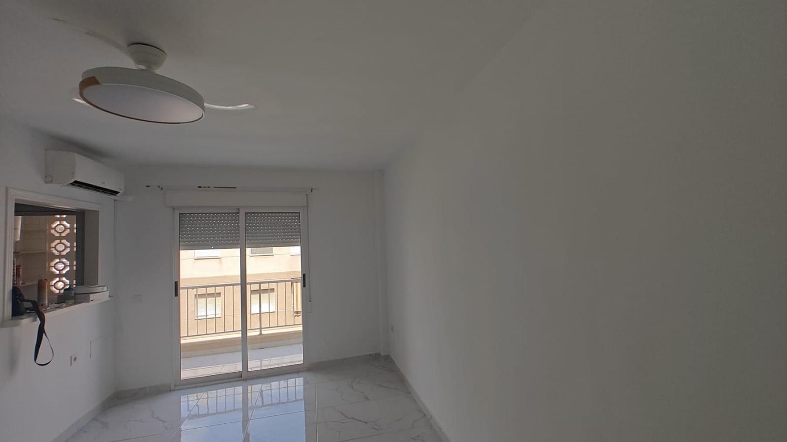 Apartamento de 3 habitaciones en Torrevieja en venta - 165.000 € (Ref: 10110999)