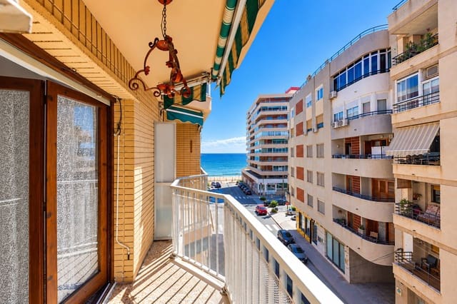 3 makuuhuone Huoneisto myytävänä paikassa Playa del Acequión, Torrevieja - 169 990 € (Ref: 10111001)