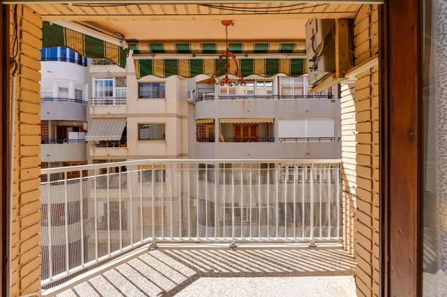 3 makuuhuone Huoneisto myytävänä paikassa Playa del Acequión, Torrevieja - 169 990 € (Ref: 10111001)