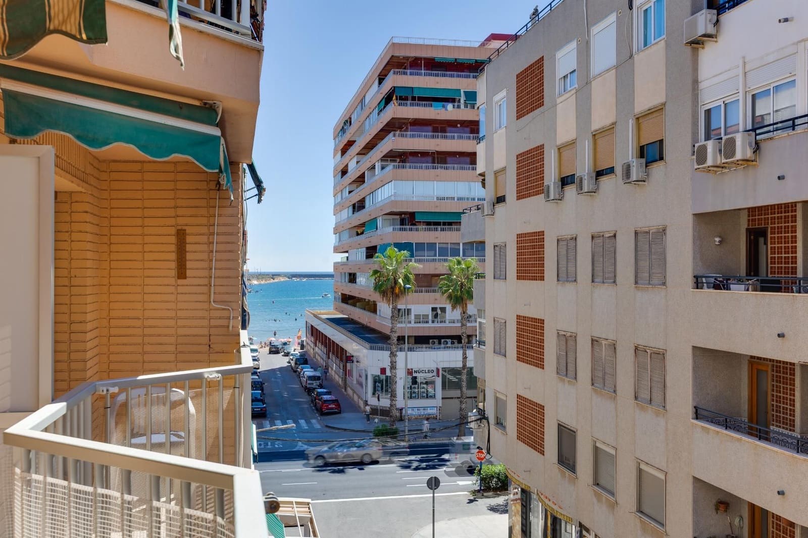 3 makuuhuone Huoneisto myytävänä paikassa Torrevieja - 169 990 € (Ref: 10111001)