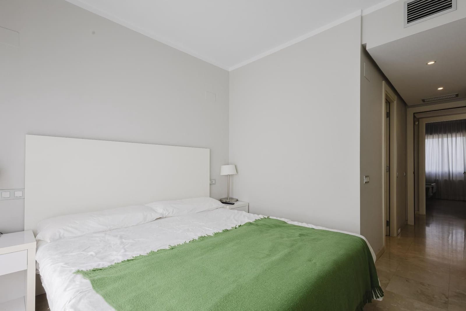 2 Zimmer Penthouse zu verkaufen in La Zenia mit Pool Garage - 275.000 € (Ref: 10111002)