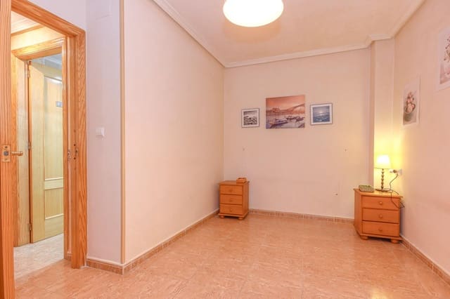 1 soveværelse Lejlighed til leje i Playa del Cura, Torrevieja - € 650 (Ref: 10111801)