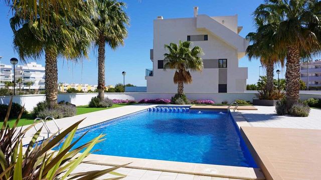 3 Zimmer Penthouse zu verkaufen in Lomas de Cabo Roig - Los Dolses, Orihuela mit Pool Garage - 299.950 € (Ref: 10115849)