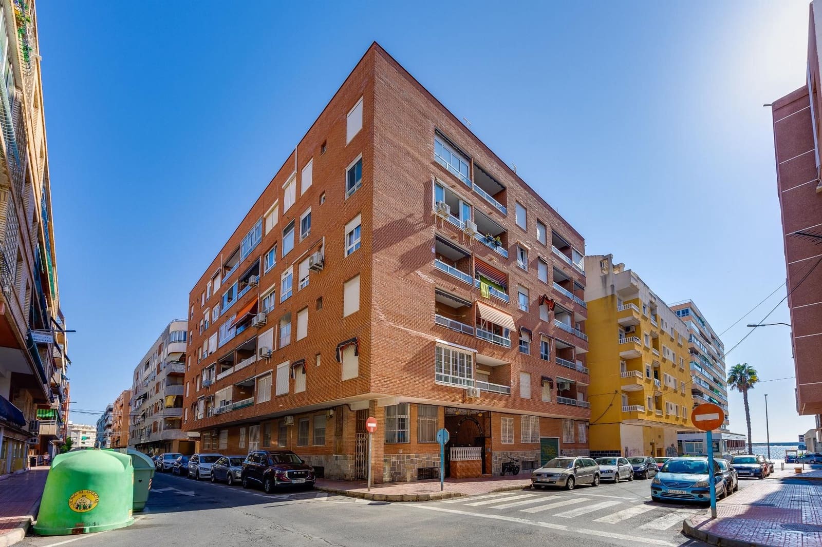 2 soverom Leilighet til salgs i Torrevieja - € 149 900 (Ref: 10120149)