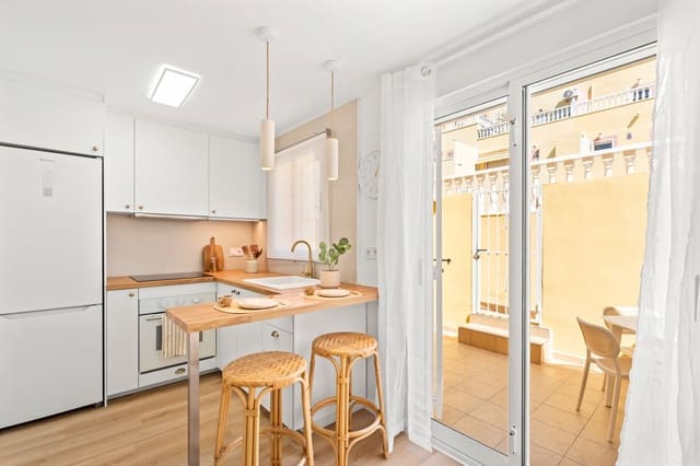 2 sypialnia Dom szeregowy na sprzedaż w Lomas de Campoamor - Las Ramblas, Orihuela z basenem - 229 800 € (Ref: 10120150)