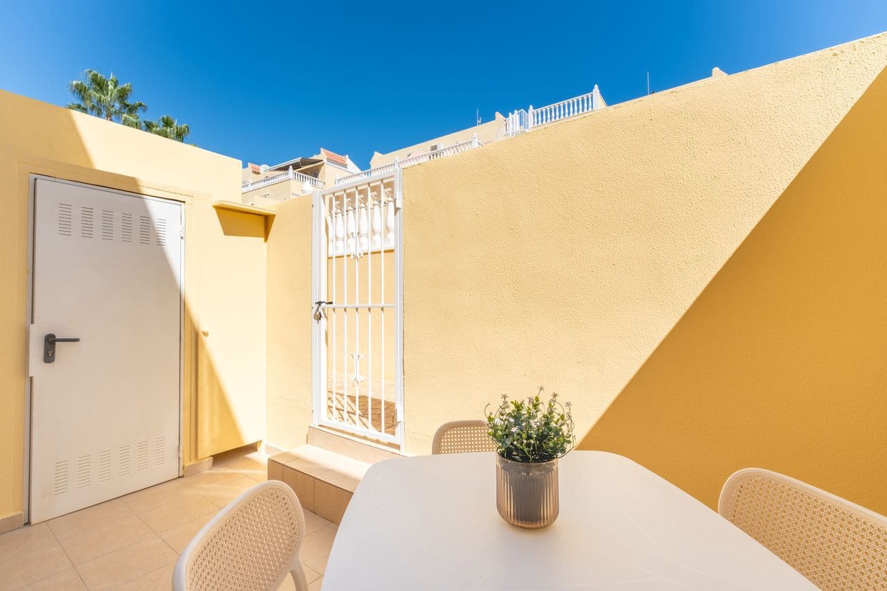 2 sypialnia Dom szeregowy na sprzedaż w Orihuela Costa z basenem - 229 800 € (Ref: 10120150)