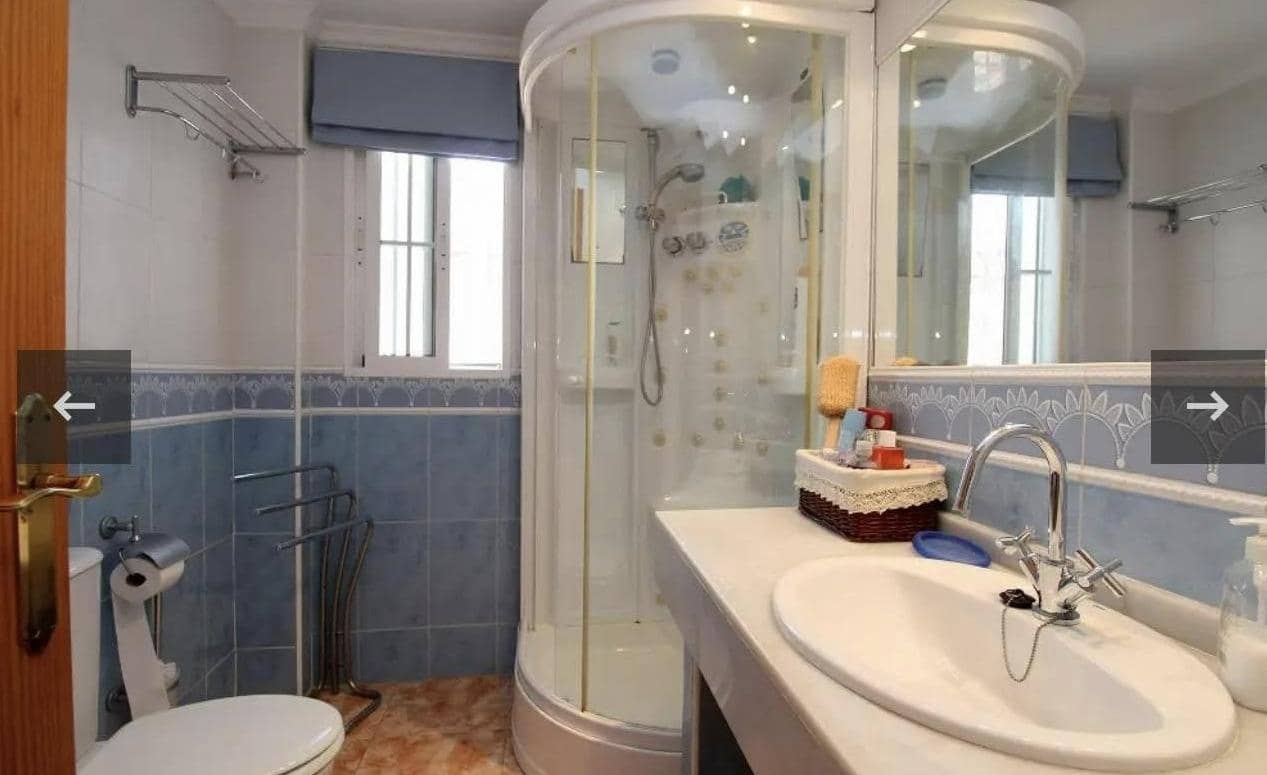 3 bedroom Villa for rent in Filipinas with pool - € 1,500 (Ref: 10120152)