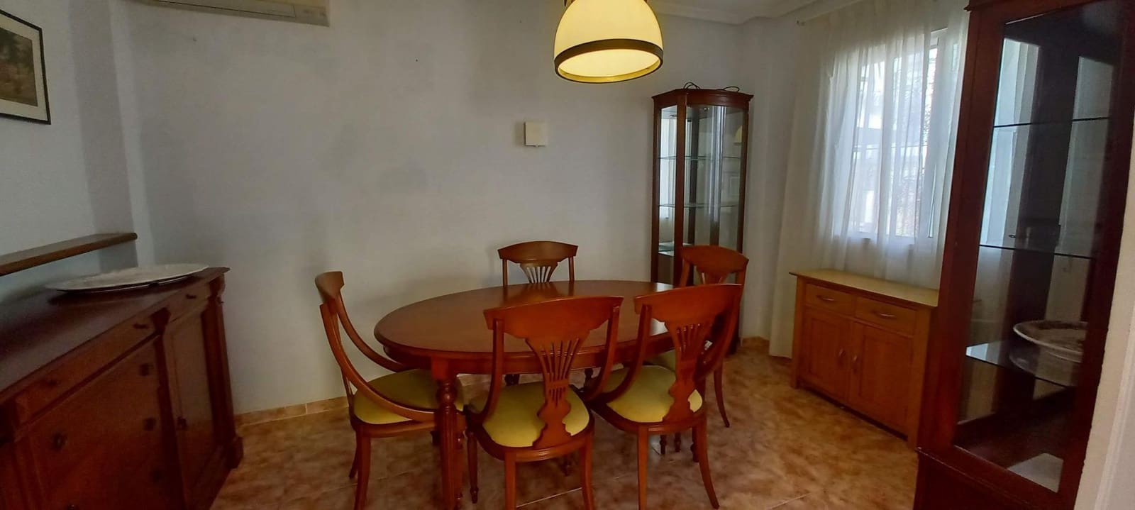 3 bedroom Villa for rent in Filipinas with pool - € 1,500 (Ref: 10120152)
