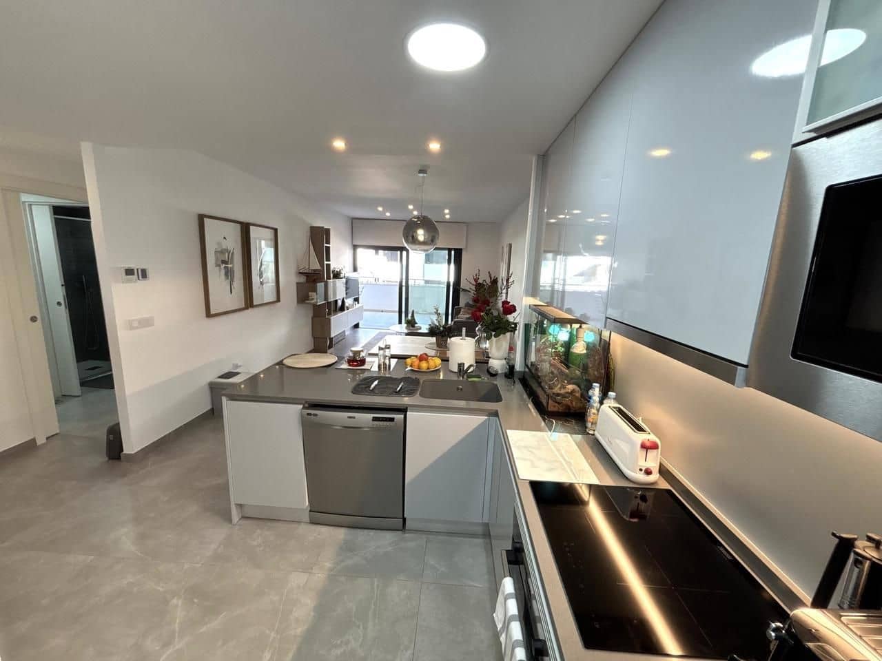 Apartamento de 2 habitaciones en La Zenia en venta con piscina - 420.000 € (Ref: 10133395)