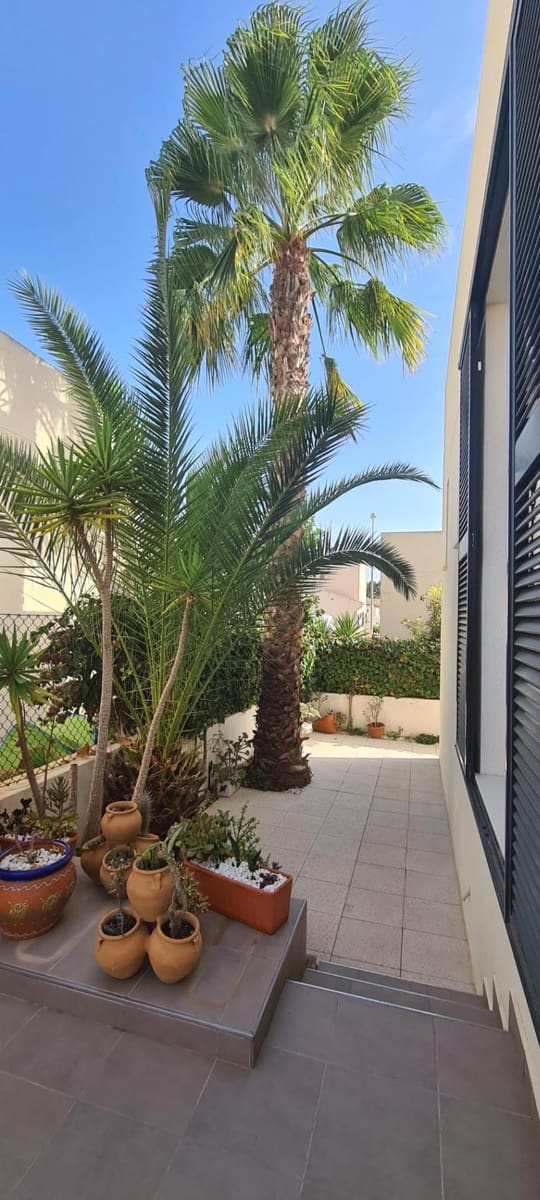 3 slaapkamer Rijtjeshuis te koop in Rojales met zwembad - € 275.000 (Ref: 10133396)