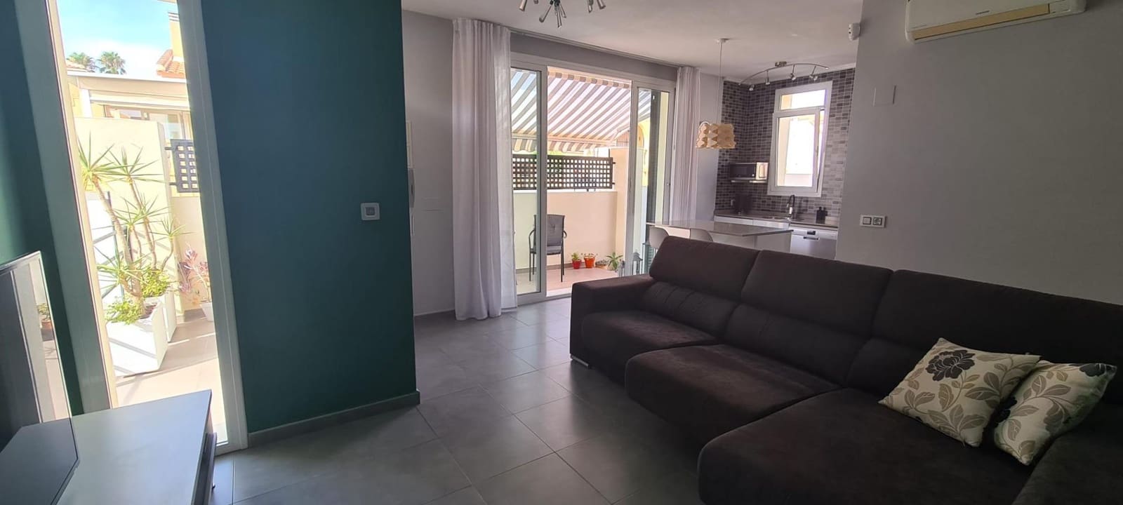 3 slaapkamer Rijtjeshuis te koop in Rojales met zwembad - € 275.000 (Ref: 10133396)