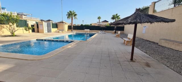 3 slaapkamer Rijtjeshuis te koop in Rojales met zwembad - € 275.000 (Ref: 10133396)