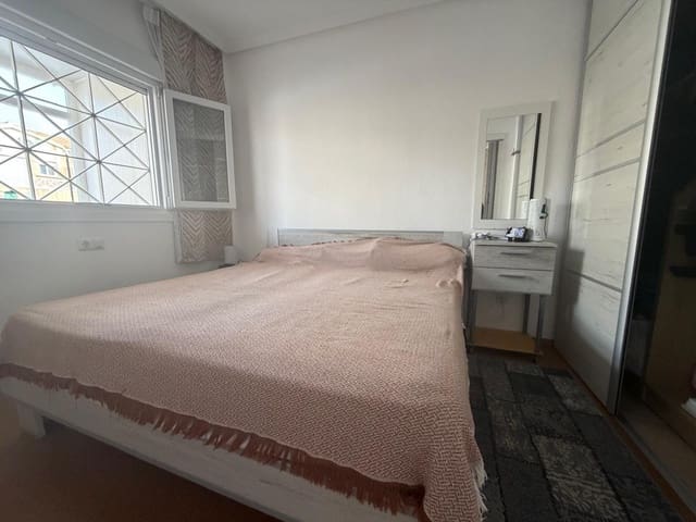 Bungalow de 2 habitaciones en Parque Acuático - Sector 25, Torrevieja en venta con piscina garaje - 175.000 € (Ref: 10133397)