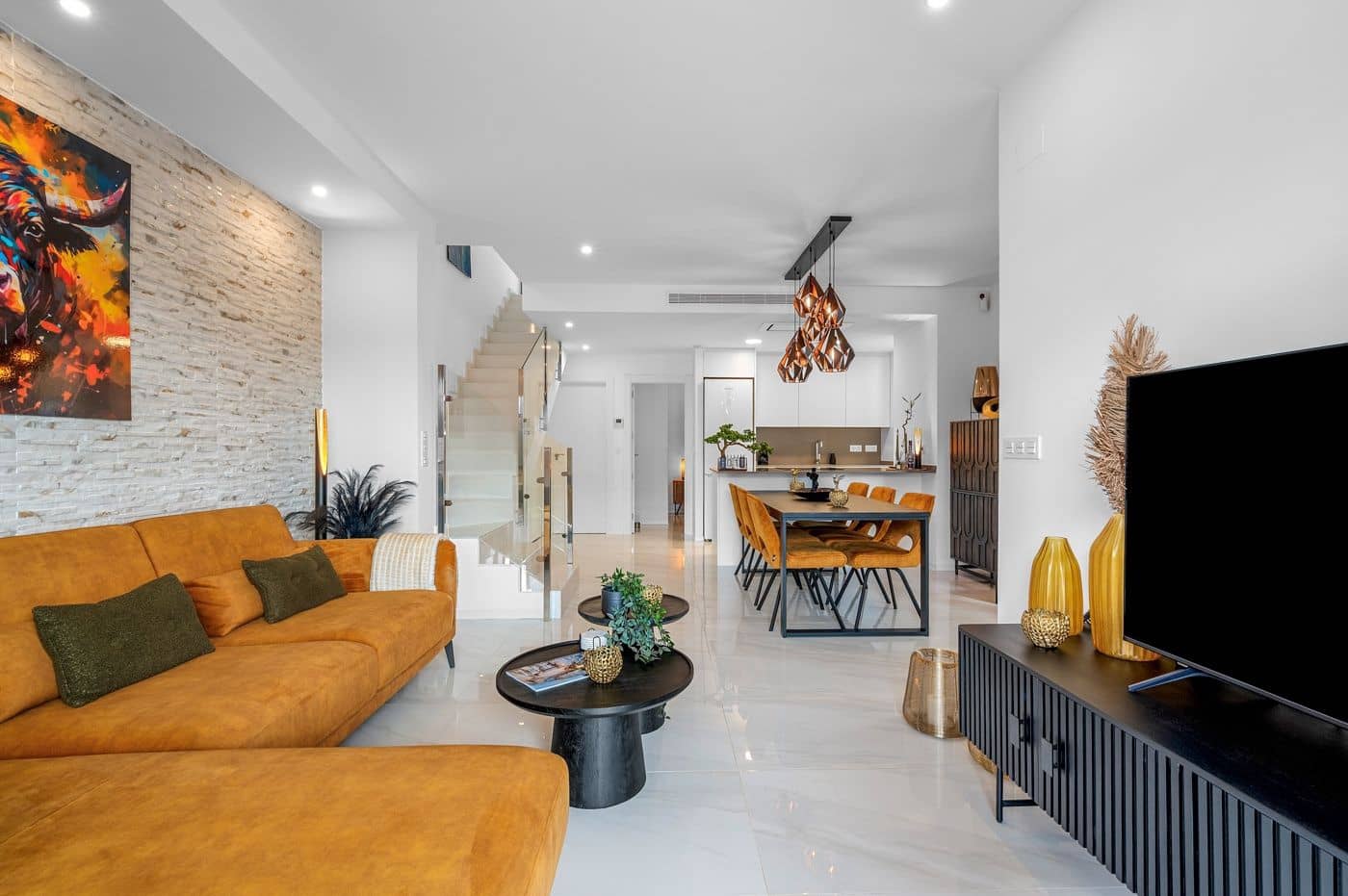 2 soveværelse Villa til salg i Orihuela med swimmingpool - € 469.000 (Ref: 10139936)