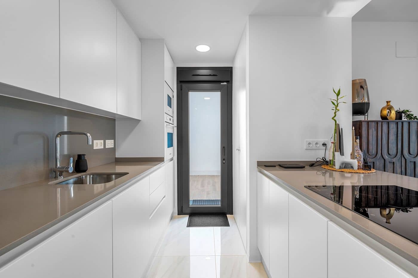2 soveværelse Villa til salg i Orihuela med swimmingpool - € 469.000 (Ref: 10139936)