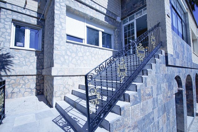 5 sovrum Villa till salu i Campoamor, Orihuela med pool garage - 849 999 € (Ref: 10147344)