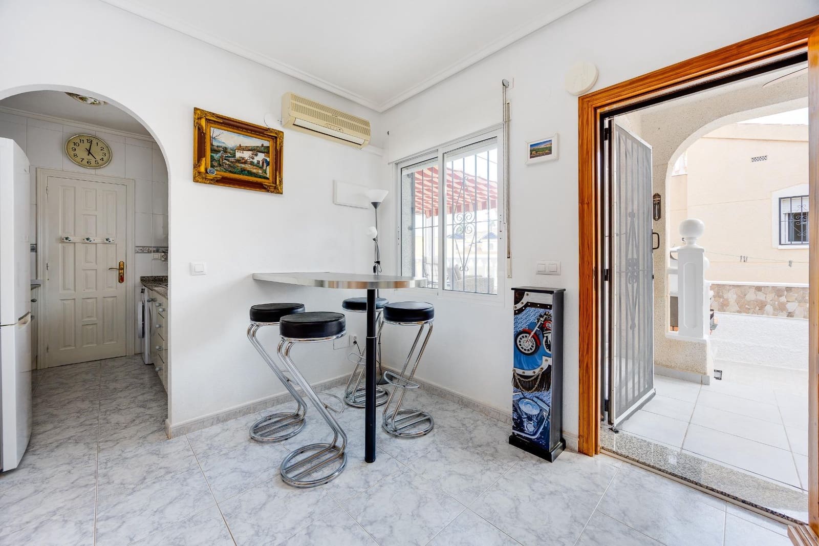 Chalet de 2 habitaciones en La Marquesa en venta con piscina garaje - 277.000 € (Ref: 10148951)